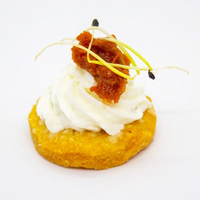 Blinis chèvre frais et tomate séchée