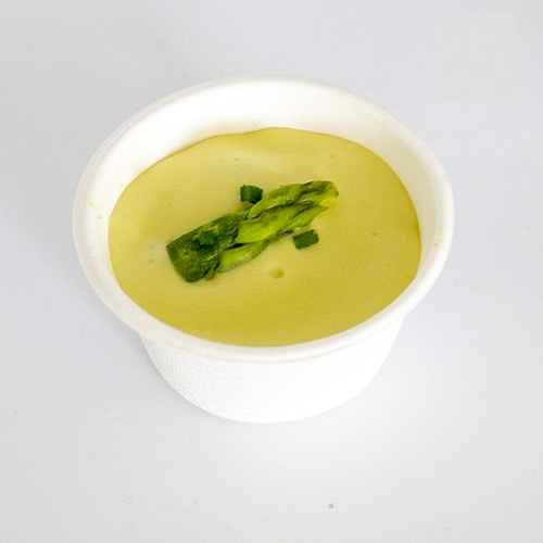 Verrine houmous courgette au curry et pignons de pin